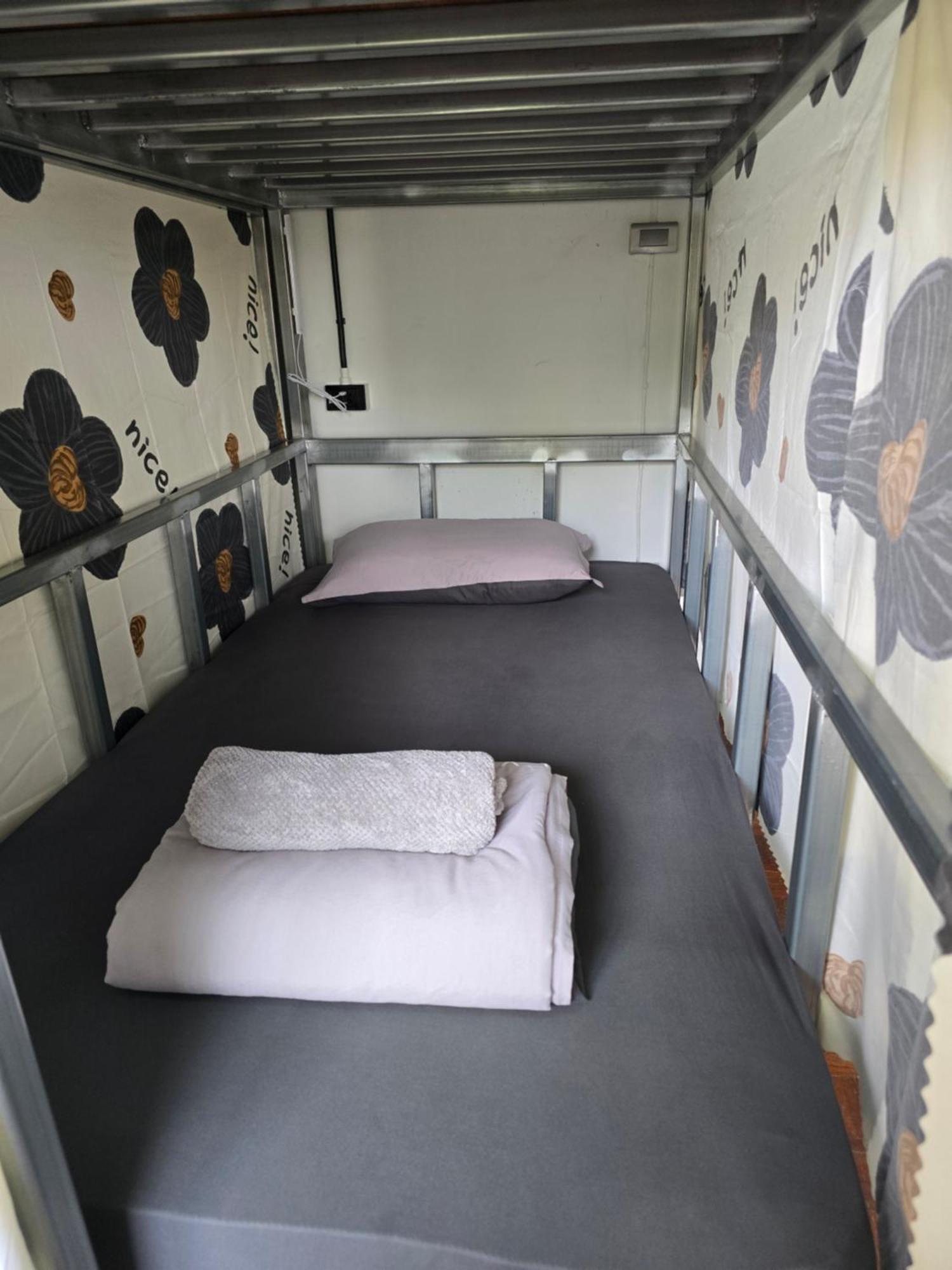 Panda Lodge Home Stay Bangkok Ngoại thất bức ảnh