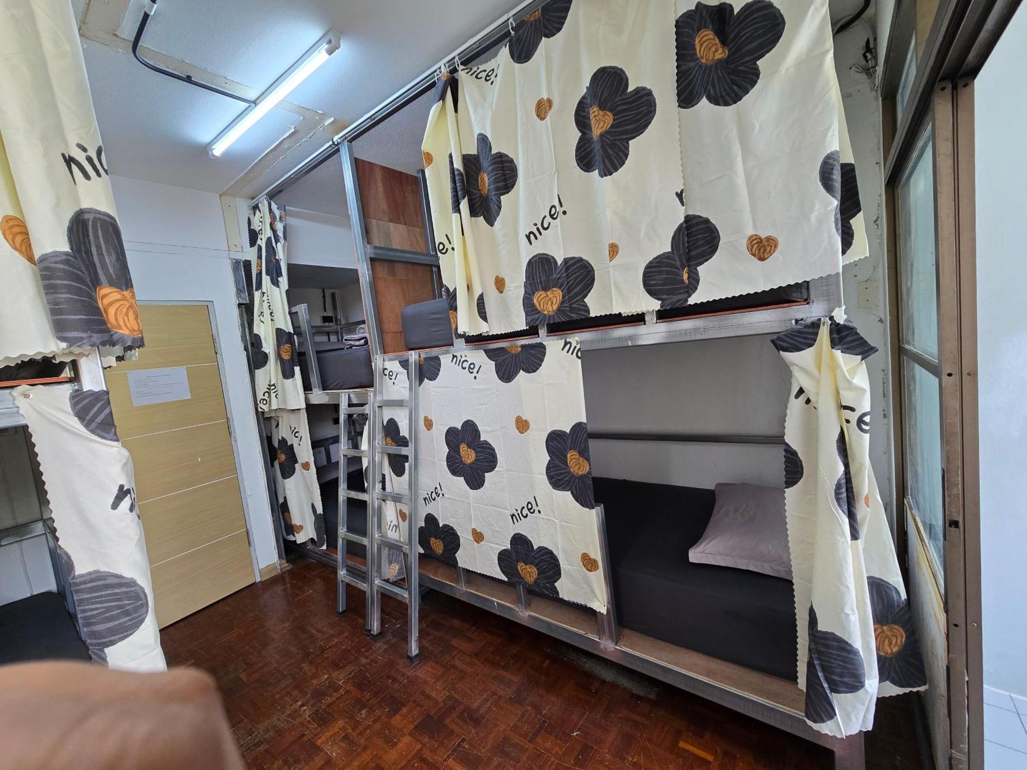 Panda Lodge Home Stay Bangkok Ngoại thất bức ảnh