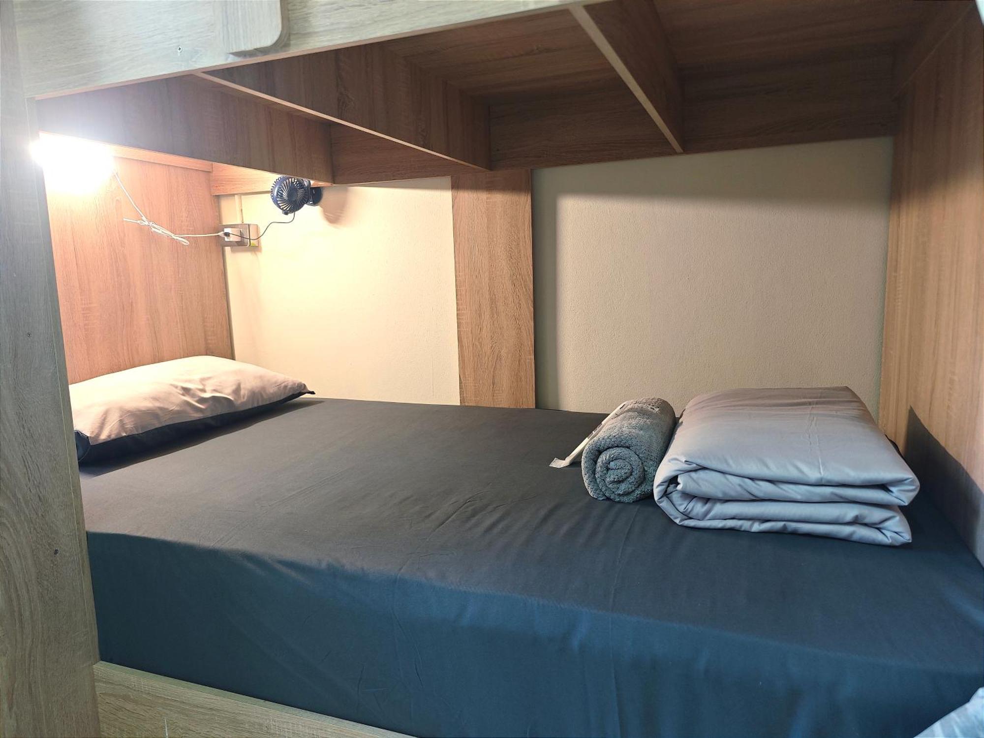 Panda Lodge Home Stay Bangkok Ngoại thất bức ảnh