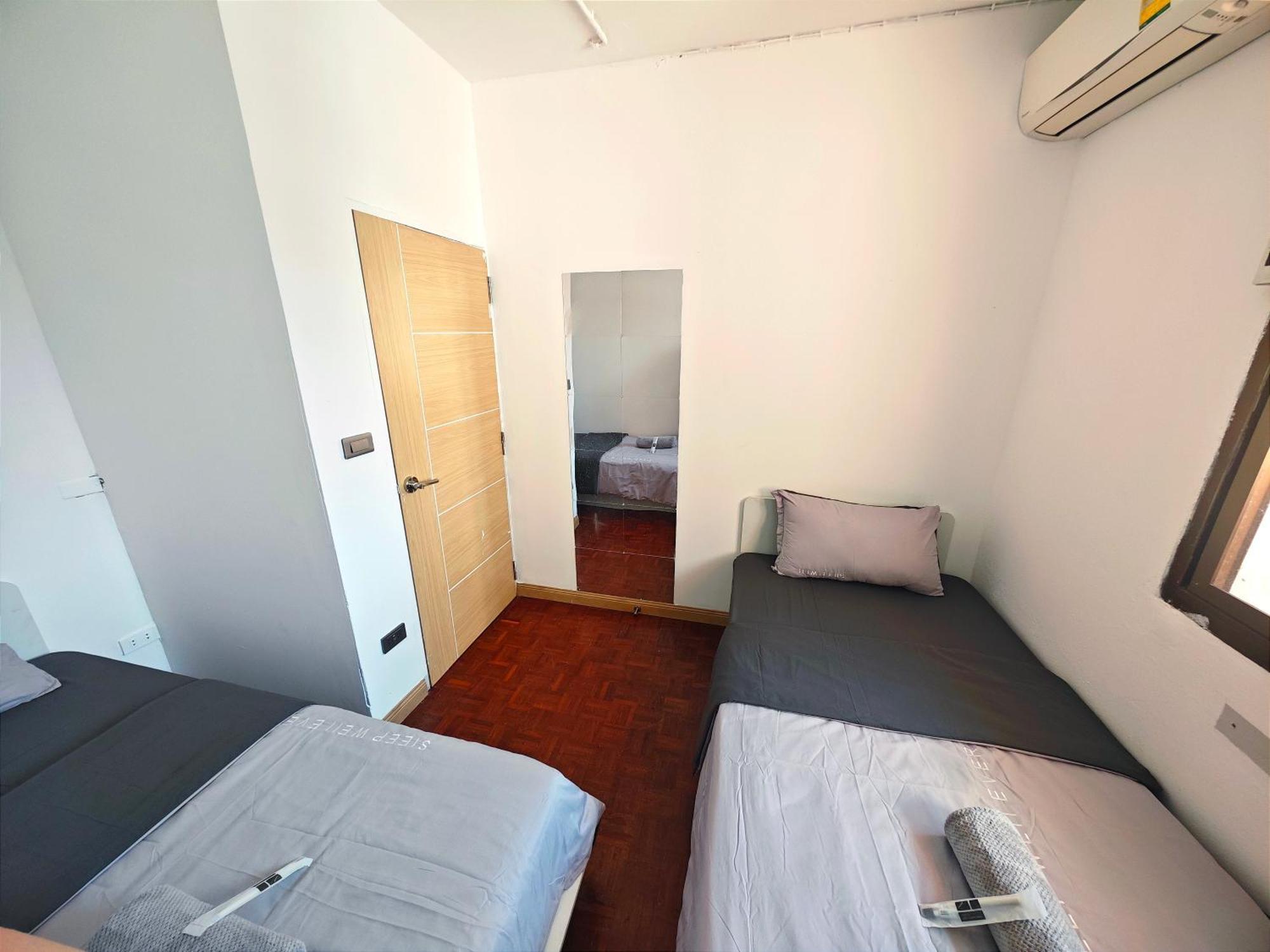 Panda Lodge Home Stay Bangkok Phòng bức ảnh