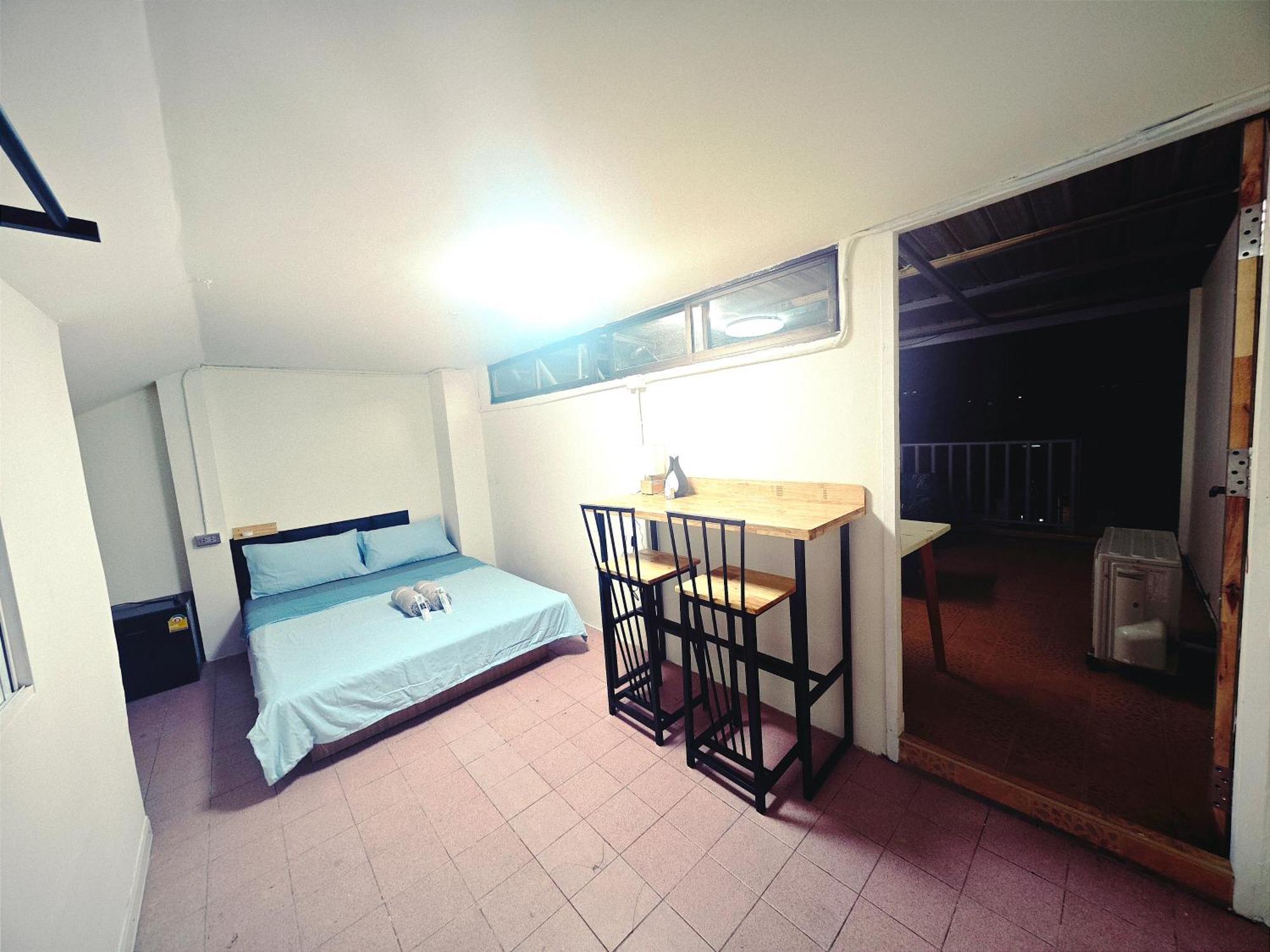 Panda Lodge Home Stay Bangkok Phòng bức ảnh
