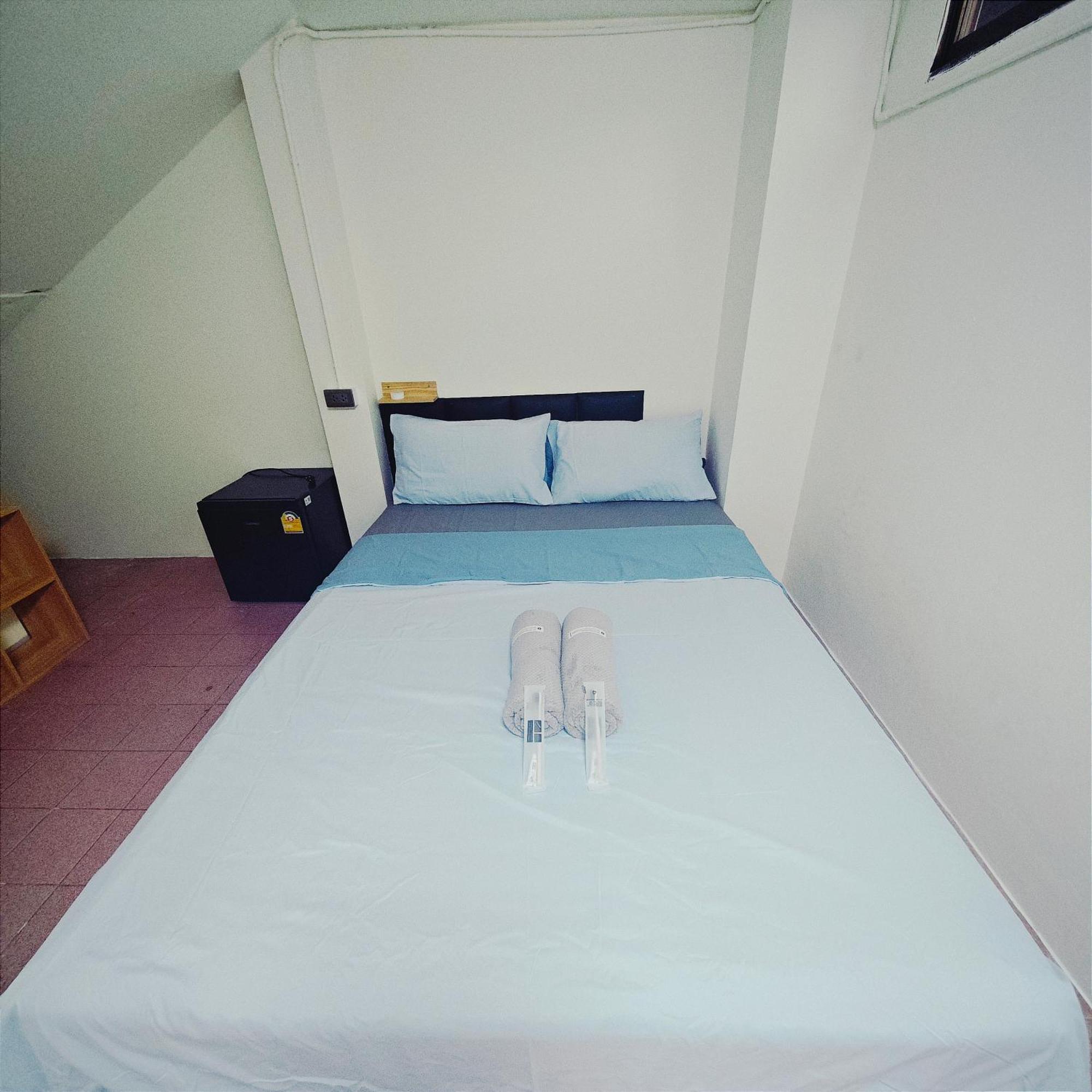 Panda Lodge Home Stay Bangkok Phòng bức ảnh